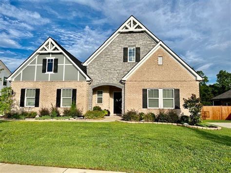 137 Burberry Glen Blvd, Nolensville, TN 37135 